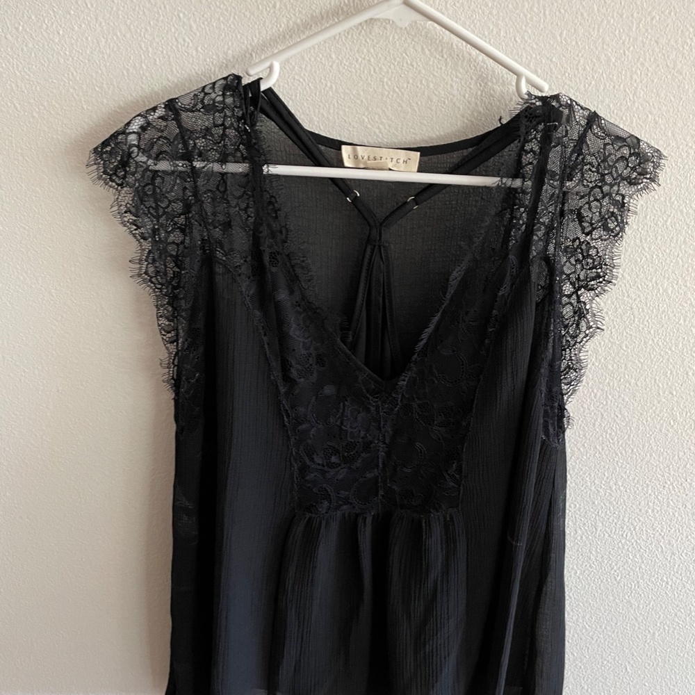 Blouse lace